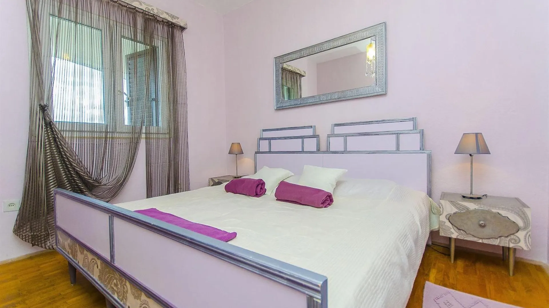 Apartments Duga - Beachfront & Seaview Trogir
