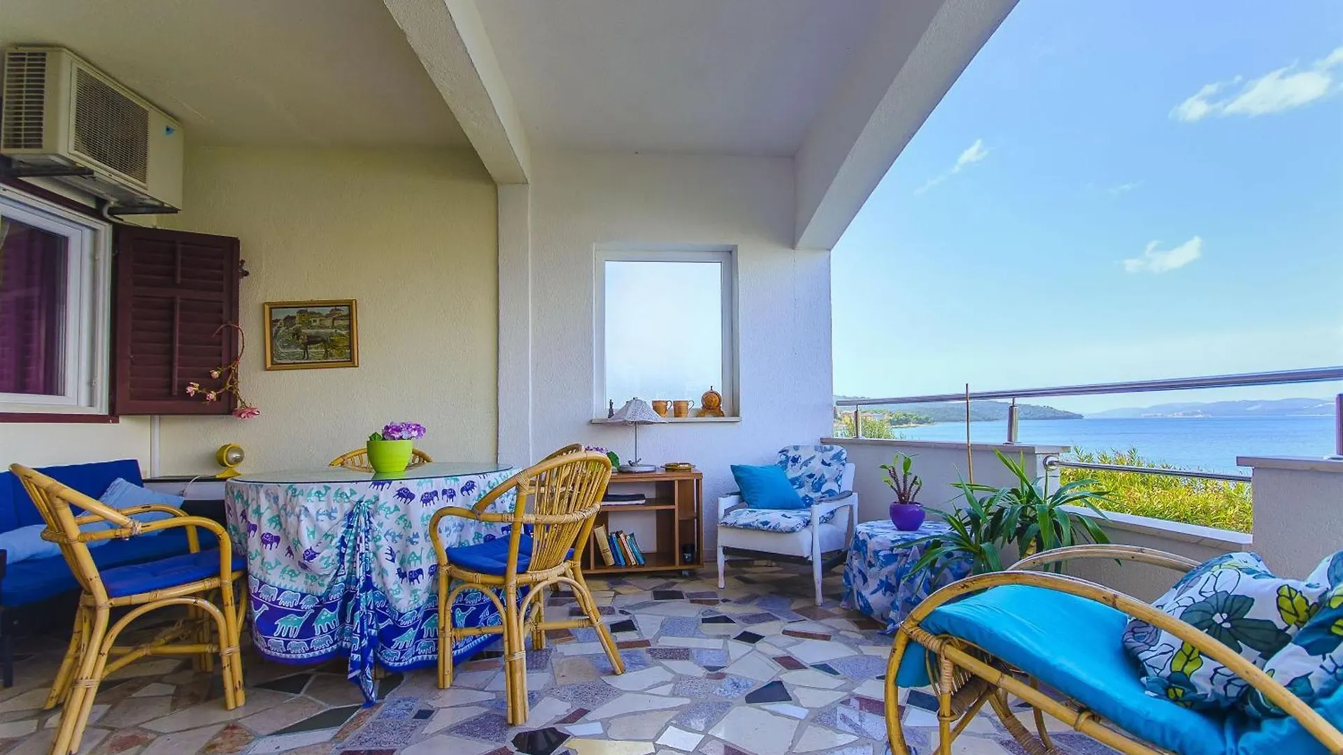 Apartments Duga - Beachfront & Seaview Trogir 0*,  Croatia