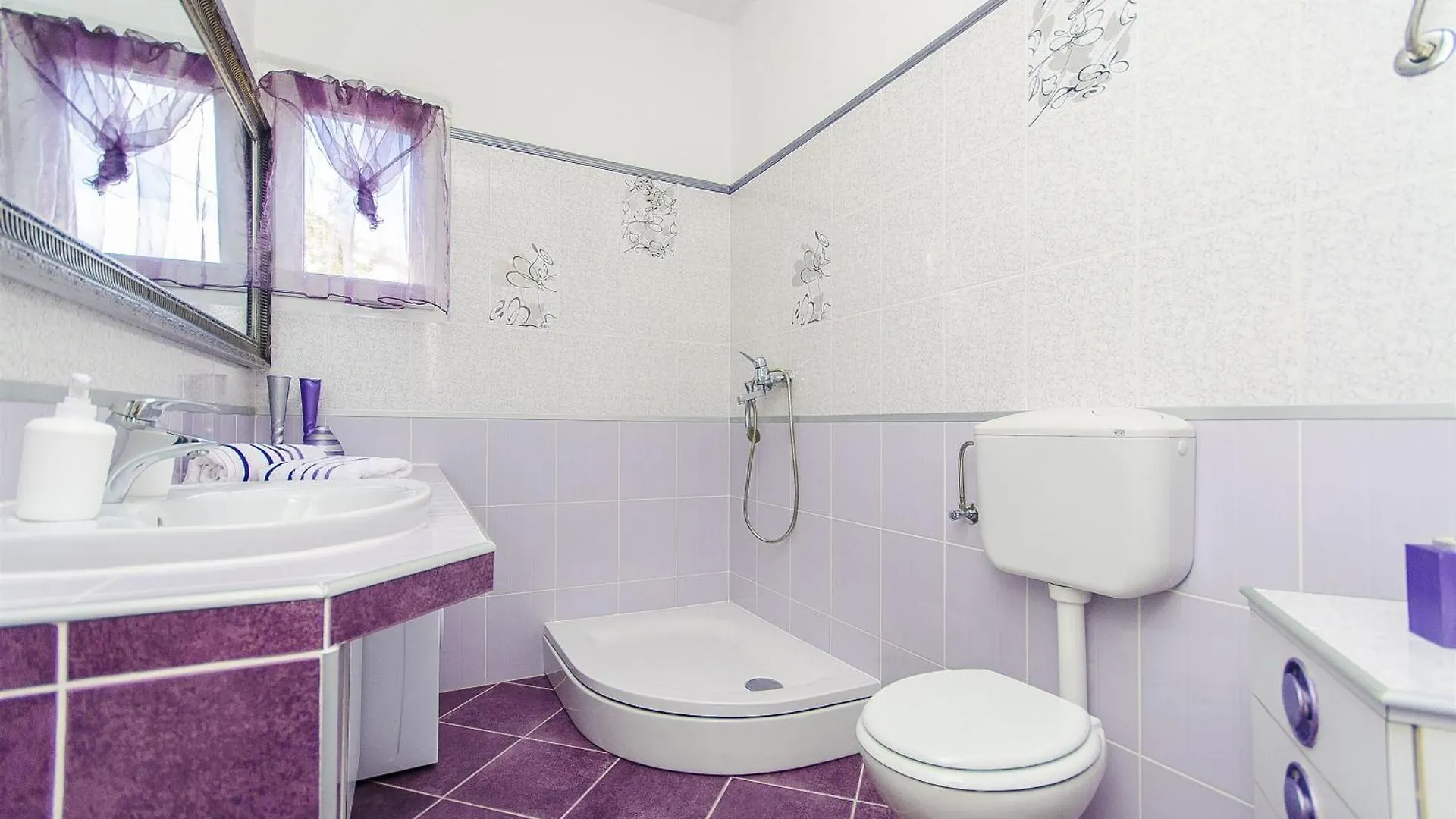 Apartments Duga - Beachfront & Seaview Trogir