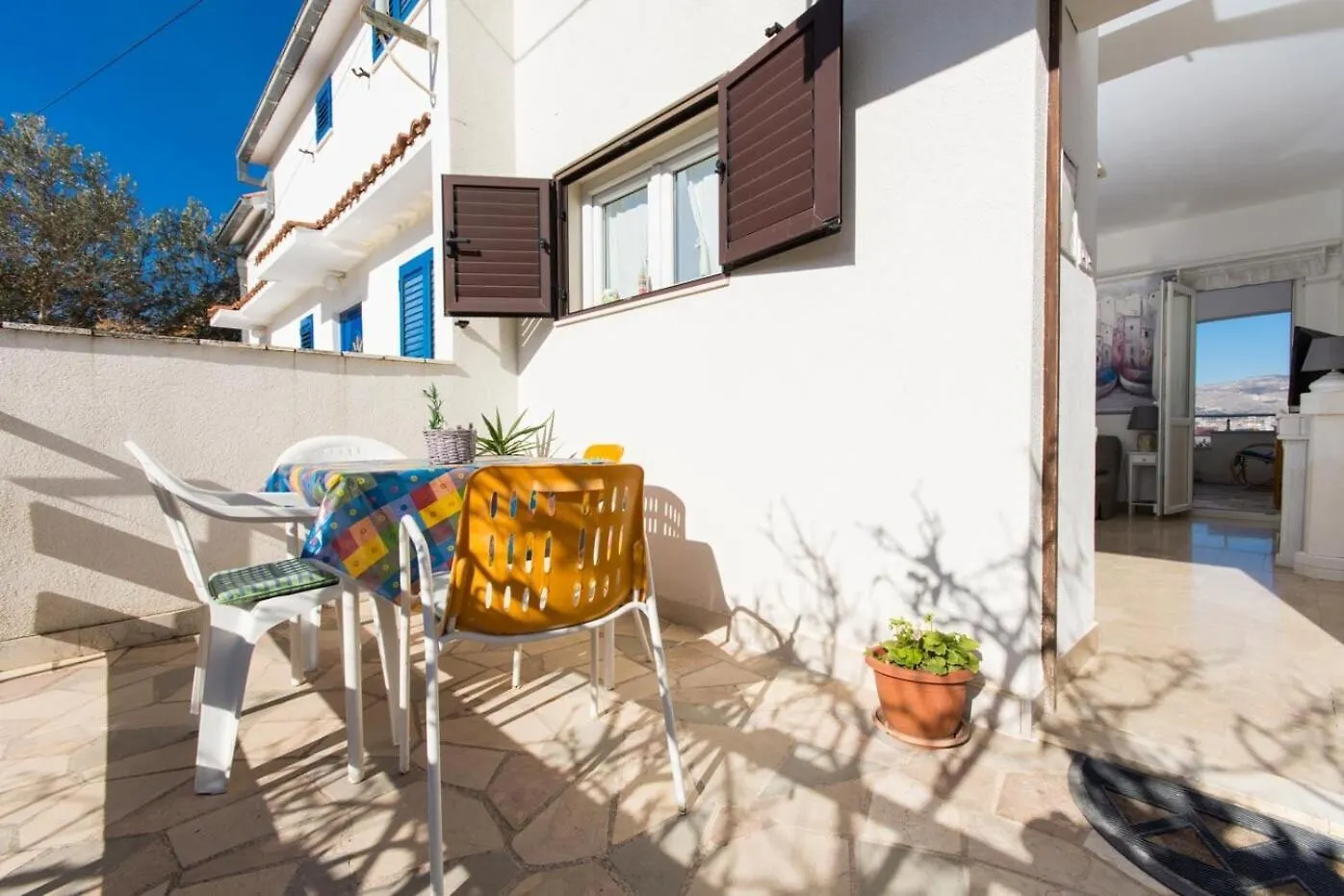 Apartments Duga - Beachfront & Seaview Trogir Croatia