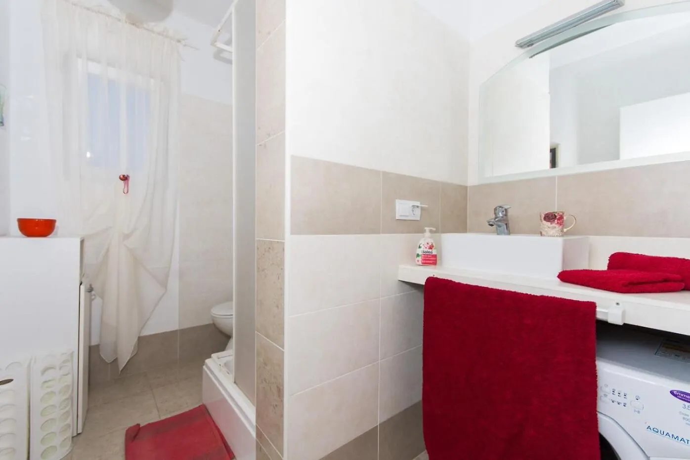 Apartments Duga - Beachfront & Seaview Trogir 0*,