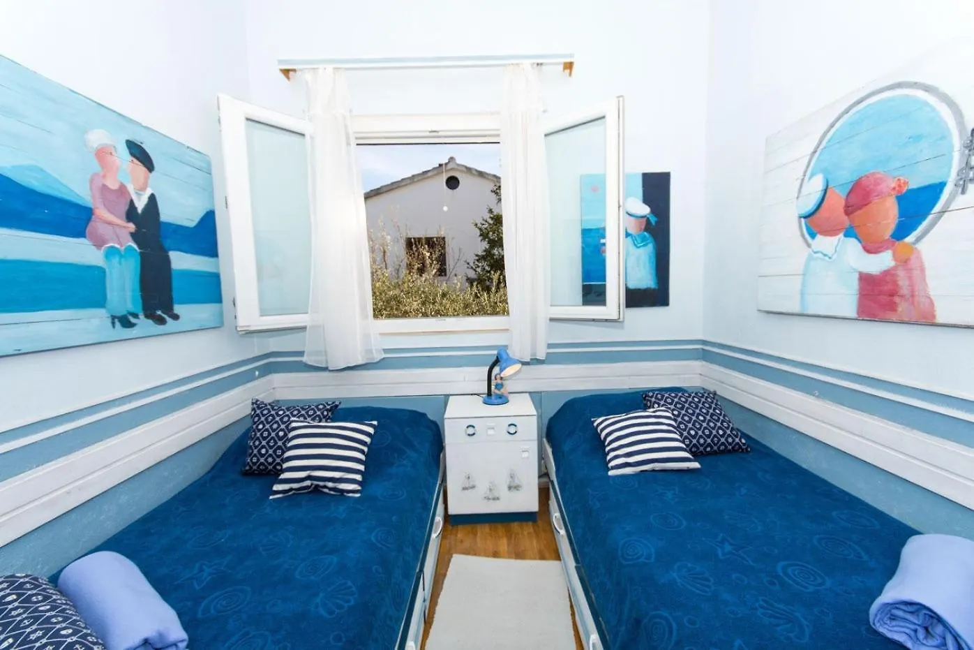 Apartments Duga - Beachfront & Seaview Trogir